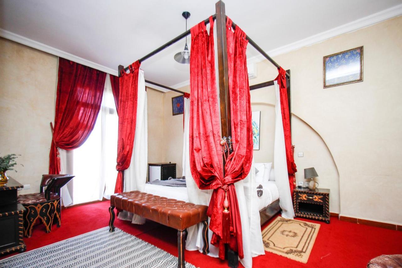 Kasbah Ait Oumghar Hotel Demnate Buitenkant foto