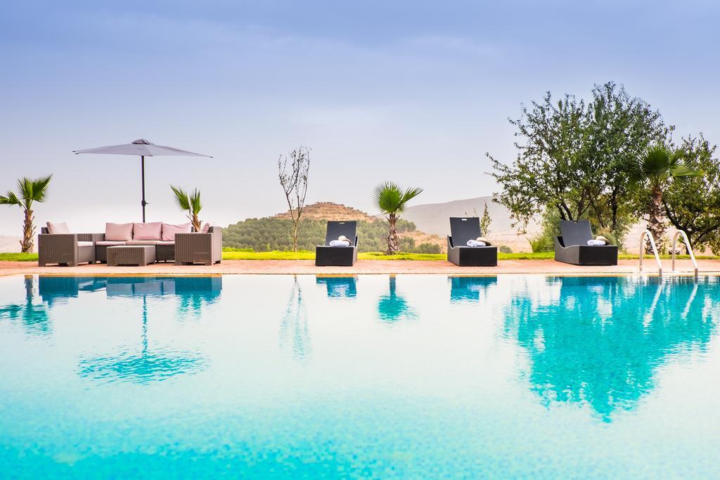 Kasbah Ait Oumghar Hotel Demnate Buitenkant foto